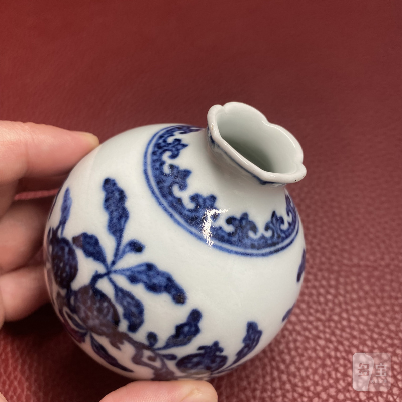 清雍正 青花三多纹石榴尊 - 图16